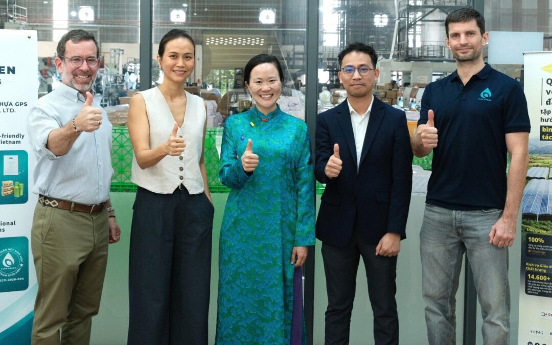 Australia support sees Beacon Fund back two women-led Vietnamese businesses: a biodegradable plastics manufacturer and a strategic O2O commerce partner